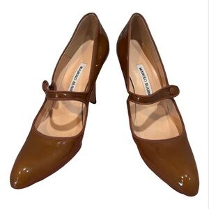 Manolo Blahnik Brown Patent Leather Mary Jane Pumps